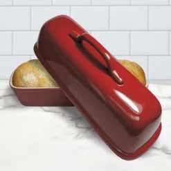 Sassafras Superstone Covered Bread Baker | Red Glaze -Baking pan Shop 2575rgrm red superstone covered bread baker