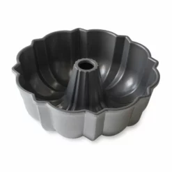 Nordic Ware Sparkling Silver Original Bundt Pan -Baking pan Shop 50153 original bundt silver inside 780x780 48587.1617722805.1280.1280