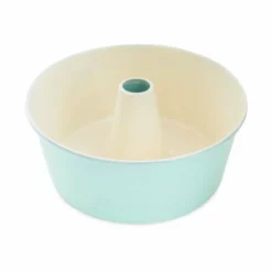 Nordic Ware Angel Food Cake Pan