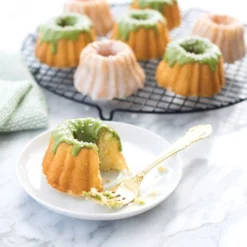 Nordic Ware Anniversary Bundtlette -Baking pan Shop 51