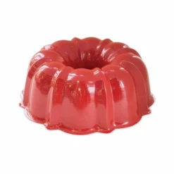 Nordic Ware 12-Cup Bundt Pan | Assorted Colors -Baking pan Shop 51122 12 cup bundt red 780x780 1 49557.1617722768.1280.1280