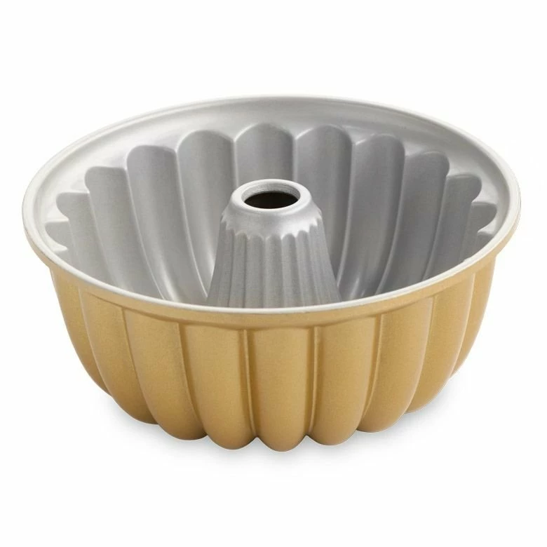 Nordic Ware Elegant Party Bundt Pan 4 Nordic Ware Elegant Party Bundt Pan - Image 2