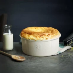 Emile Henry 9" X 8.3" Souffle Dish | Clay 7 Emile Henry 9" X 8.3" Souffle Dish | Clay -Baking pan Shop 61utznzfgul. ac sl1200