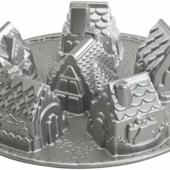 Nordic Ware Cozy Village Pan