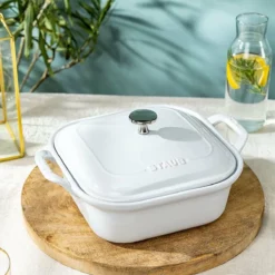 Staub 9" X 9" Square Covered Baking Dish | White -Baking pan Shop 81akqcg8fnl. ac sl1500