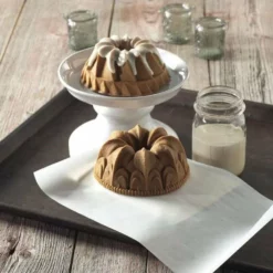 Nordic Ware Bundt Duet Pan -Baking pan Shop 84024 3