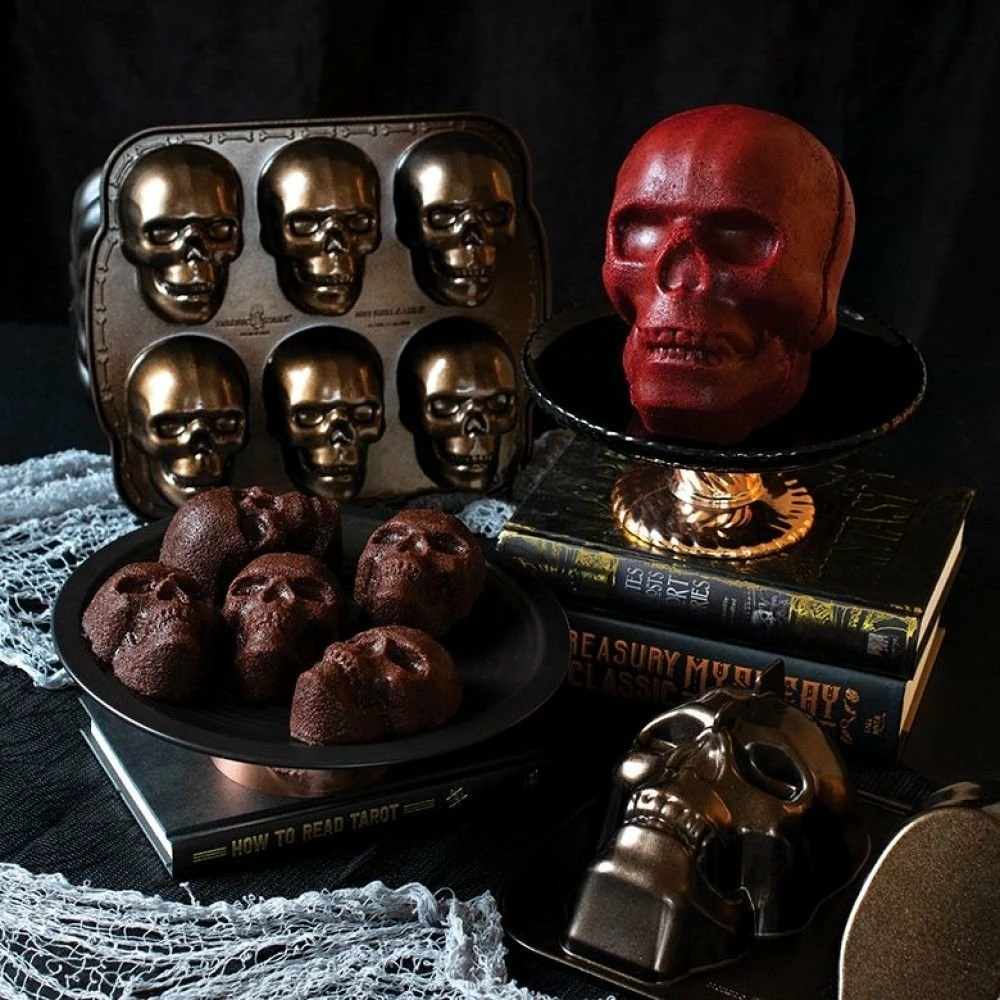 Nordic Ware Haunted Halloween 3D Cake Pan Set 10 Nordic Ware Haunted Halloween 3D Cake Pan Set - Image 8
