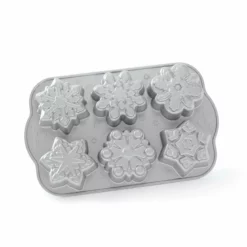 Nordic Ware Snowflake Cakelet Pan
