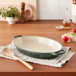 Le Creuset 3 Qt. Oval Signature Enameled Cast Iron Baker | Artichaut -Baking pan Shop 91bzcllk1yl. ac sl1500