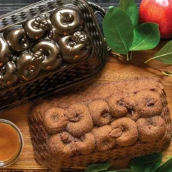 Nordic Ware Seasonal Loaf Set -Baking pan Shop 92548 basket loaf pan 780x780 03 1 1