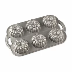 Nordic Ware Cakelet Pan | Wreathlettes