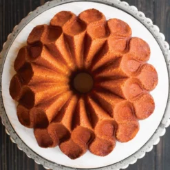 Nordic Ware Crown Bundt Pan -Baking pan Shop 9 1