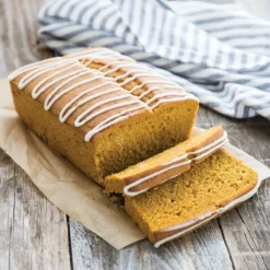 Nordic Ware Bake & Store | Bread Loaf -Baking pan Shop bake store loaf lifestyle2 1