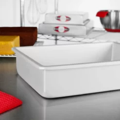 Fat Daddio's ProSeries Anodized Aluminum Cake Sheet Pan - 9" X 13" -Baking pan Shop cakesheet5