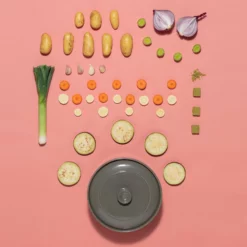 Typhoon World Foods Collection | 2.6-Quart Casserole Dish - Green -Baking pan Shop casserole life 2