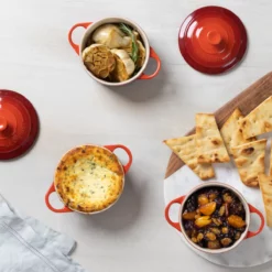 Le Creuset 14oz Round Mini Cocotte | Cerise/Cherry Red -Baking pan Shop cer1