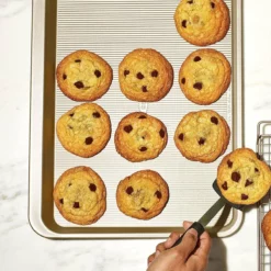 OXO Nonstick Pro Cookie Sheet | 14" X 18" -Baking pan Shop cookie7