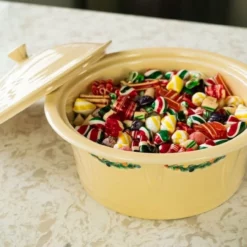 Fiesta® 90oz Large Covered Casserole Dish | Christmas Tree -Baking pan Shop dscf0926 1