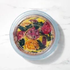 OXO Good Grips Glass Pie Plate With Lid -Baking pan Shop gg 11249100 9b