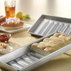 USA Pan New England Hot Dog Bun Pan -Baking pan Shop hot dog pan 1190ne