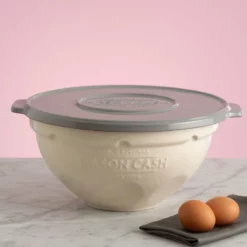 Mason Cash | Innovative Kitchen Proofing Lid & Baking Stone -Baking pan Shop mason cash innovative kitchen mixing bowl and proving lid 1800.326 3