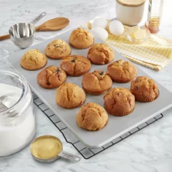 KitchenAid Non-Electrics KitchenAid Nonstick Muffin Pan | 12-Cup -Baking pan Shop muffin3