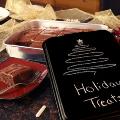 Nesco / American Harvest Nesco Aluminum Cake Pan With Black Chalkboard Lid 7 Nesco / American Harvest Nesco Aluminum Cake Pan With Black Chalkboard Lid -Baking pan Shop ncp cb 8 5