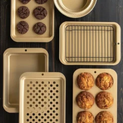 Nordic Ware Nonstick Baking Sheet -Baking pan Shop nonstick compact ovenware 780x780 06 1