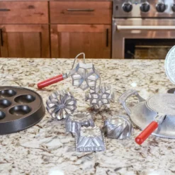 Nordic Ware European Sweet Treats Trio -Baking pan Shop nordic ware gg 3