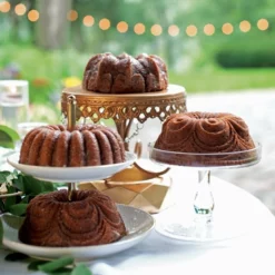 Nordic Ware Bundt Quartet Pan -Baking pan Shop nordicware 91337 bundt quartet pan 1