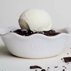 Emile Henry Mini Pie Dish (Set Of 2) | Sugar -Baking pan Shop pieshoot77771 1024x1024 2x 1