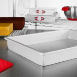 Fat Daddio's Sheet Cake Pan (10" X 15" X 2") -Baking pan Shop pob 10152 lifestyle fatdaddios