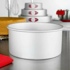 Fat Daddio's Round Cake Pan (8" X 4") -Baking pan Shop prd 84 lifestyle fatdaddios