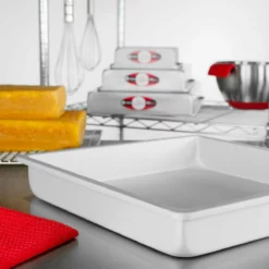Fat Daddio's Square Cake Pan Solid Bottom 12"x2" -Baking pan Shop psq 12122 lifestyle fatdaddios