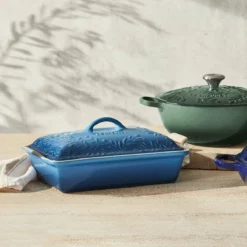 Le Creuset Olive Branch Collection 4 Qt. Heritage Covered Casserole | Marseille Blue -Baking pan Shop rs16897 220511 lecreuset olivebranchgroup ret