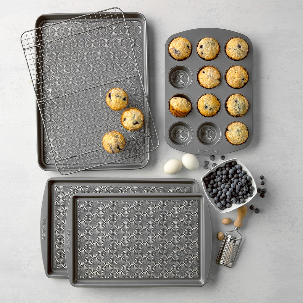 Range Kleen Taste Of Home Baking Sheet | 18" X 13" X 1" 7 Range Kleen Taste Of Home Baking Sheet | 18" X 13" X 1" - Image 5