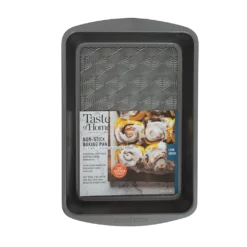 Range Kleen Taste Of Home Baking Pan | 13" X 9" -Baking pan Shop tn133g 13x9 baking pan toh packaged view 2