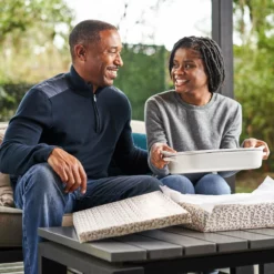 Le Creuset 2.75 Qt. Rectangular Heritage Baking Dish With Platter Lid | White -Baking pan Shop whitebake