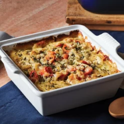 Le Creuset 2.5 Qt. Square Heritage Covered Casserole | White -Baking pan Shop whitesquare2